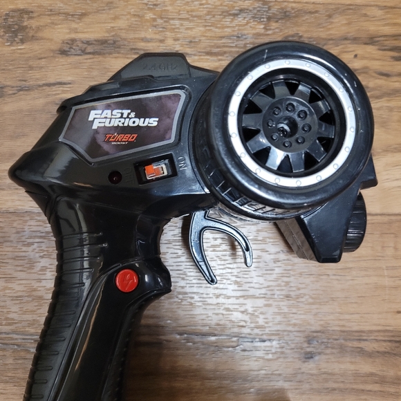 Jada Toys Fast Furious Turbo Boost Elite R/C 2.4Ghz Replacement Remote Control - Picture 2 of 4